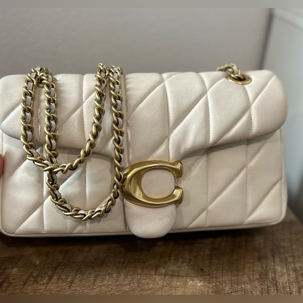 COACH 🤍 Tabby 26 Quilted in Chalk/Brass Nappa Leather